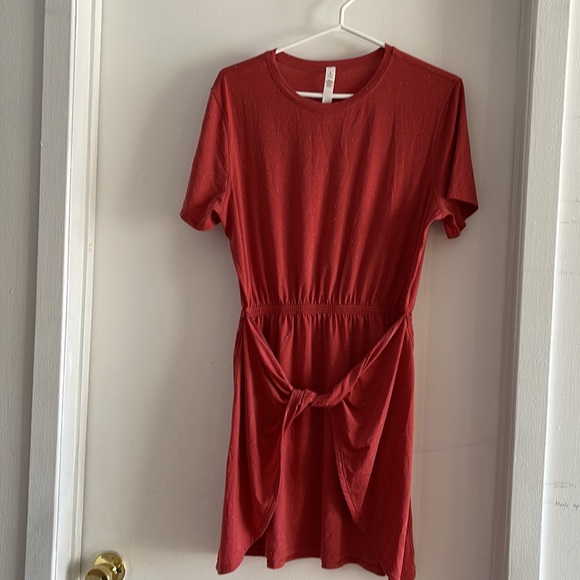 NWOT Lululemon twist front dress - Picture 3 of 8